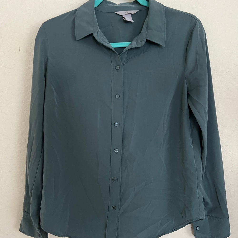 H&M Satin feel Button Down Blouse